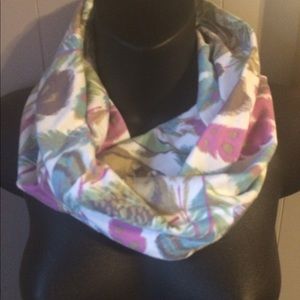 💜5/$15💜 Infinity scarf